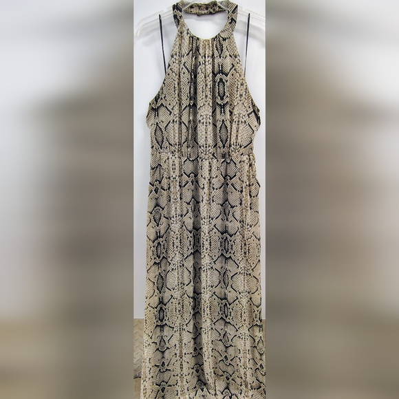 NWT $148 Jessica Simpson Anaconda Black Halter Maxi Dress 10 - Picture 11 of 11